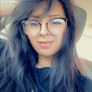 Meet your Posher, Joanna